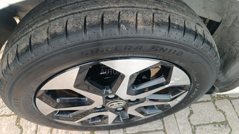 Toyota Aygo 1.0 VVTI X-PLAY