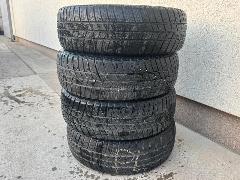 Barum 185/60 R15 Zimska