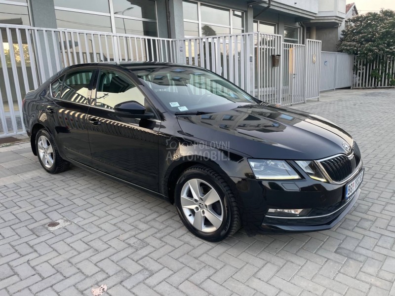 Škoda Octavia 1.6 TDi STYLE