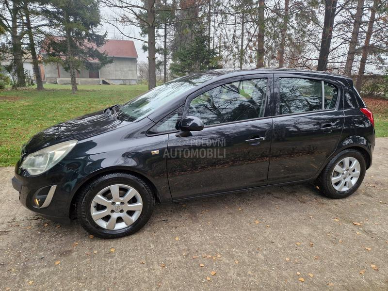 Opel Corsa D 1.3 mjet restajlig