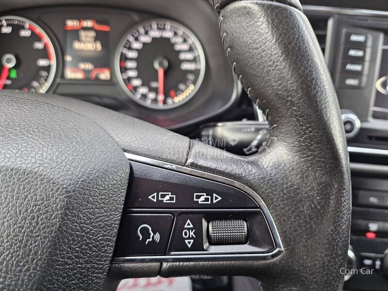 Seat Leon 1.4 TGI / n a v i
