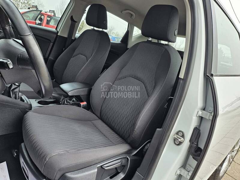 Seat Leon 1.4 TGI / n a v i