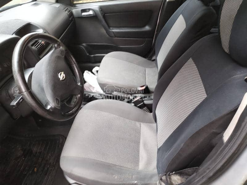 Opel Astra G 