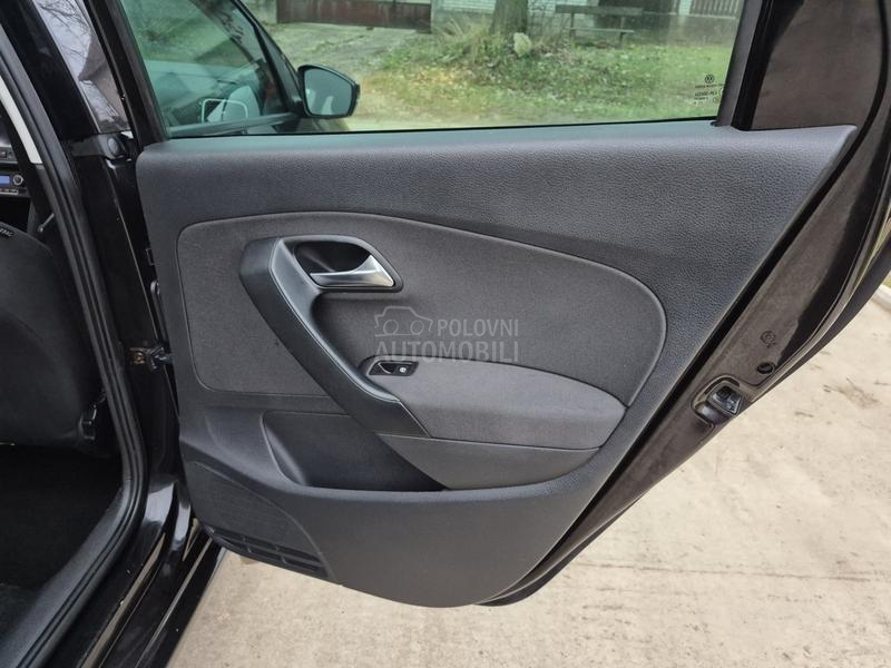 Volkswagen Polo 1.4 DSG HIGHLINE