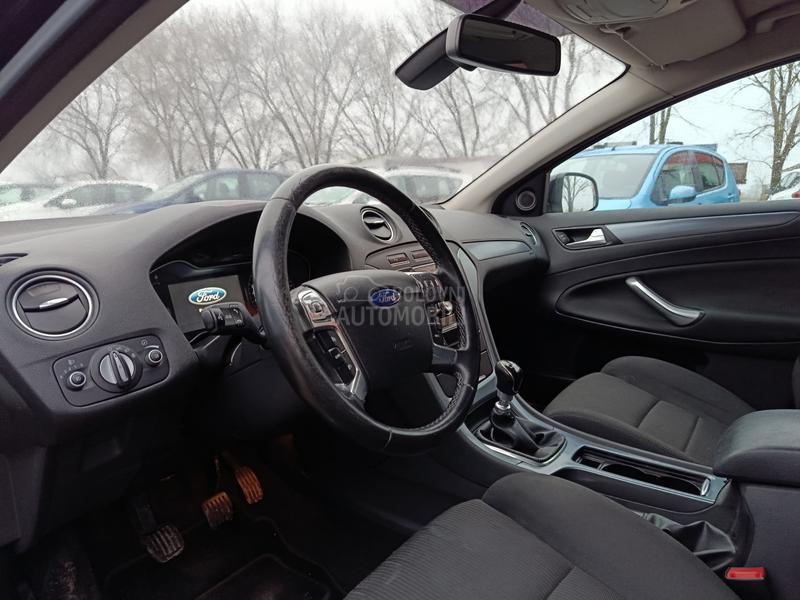 Ford Mondeo 2.0 Titanium