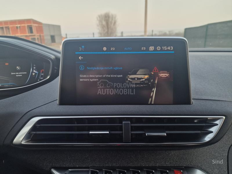 Peugeot 3008 1.5 BLUEHDI ALLURE