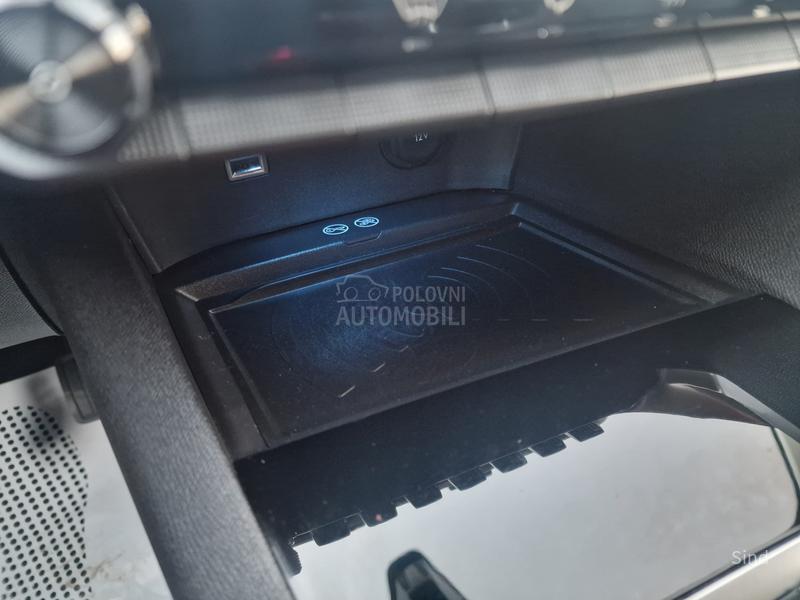 Peugeot 3008 1.5 BLUEHDI ALLURE