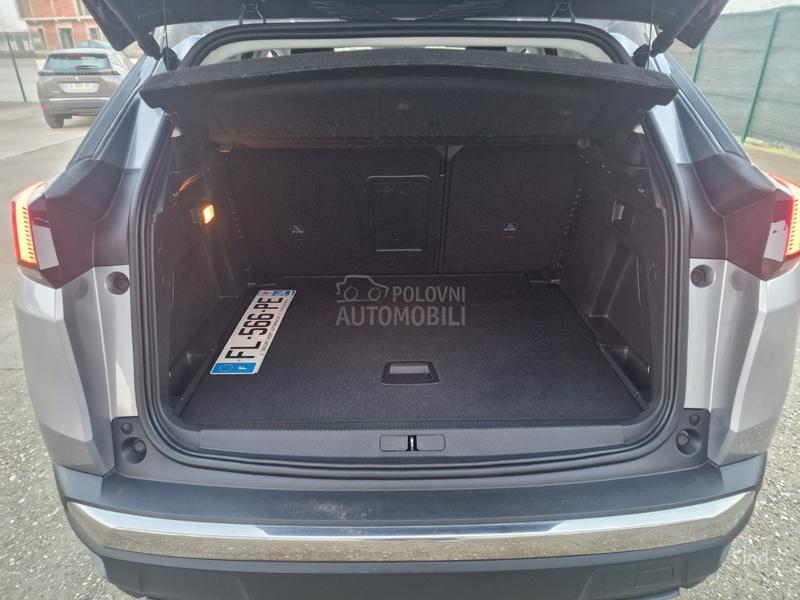 Peugeot 3008 1.5 BLUEHDI ALLURE