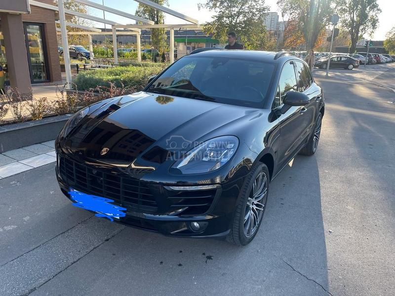 Porsche Macan S