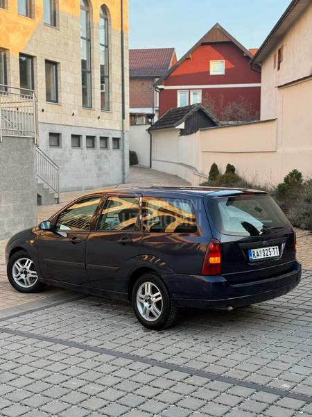 Ford Focus 1.8tddi