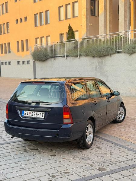 Ford Focus 1.8tddi