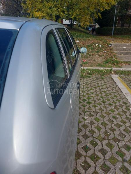 Škoda Fabia 1.4 16v Ambiente