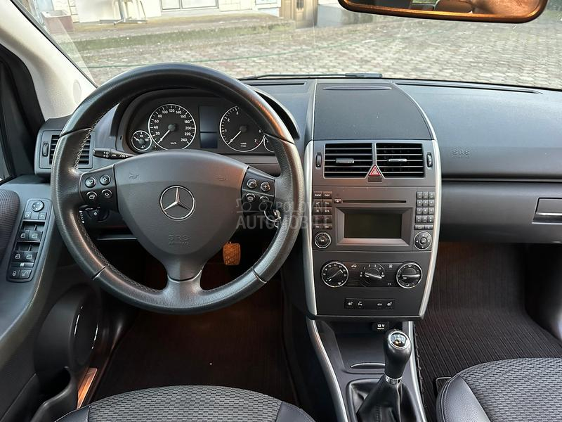 Mercedes Benz A 180 