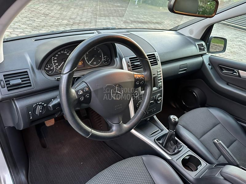 Mercedes Benz A 180 