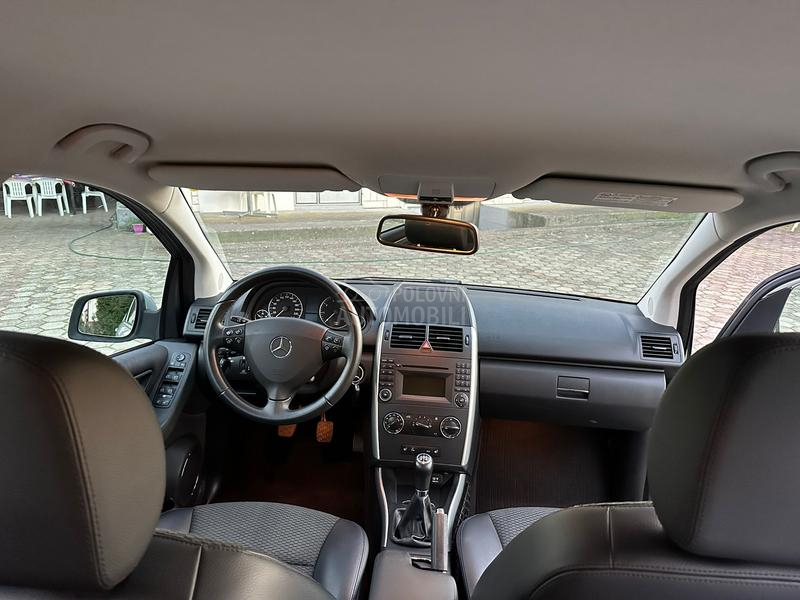 Mercedes Benz A 180 