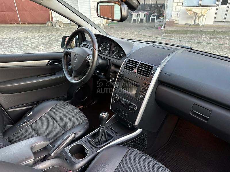 Mercedes Benz A 180 