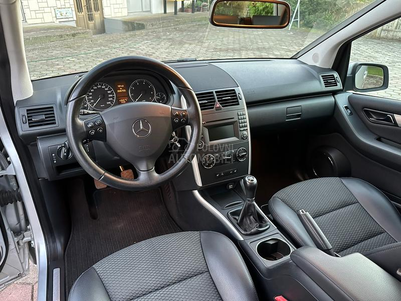 Mercedes Benz A 180 