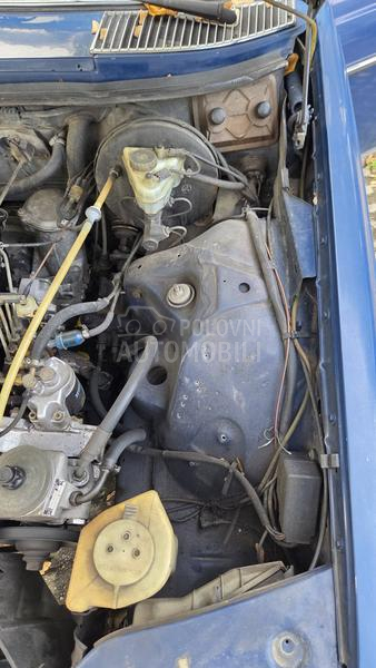 Mercedes Benz W123 240d