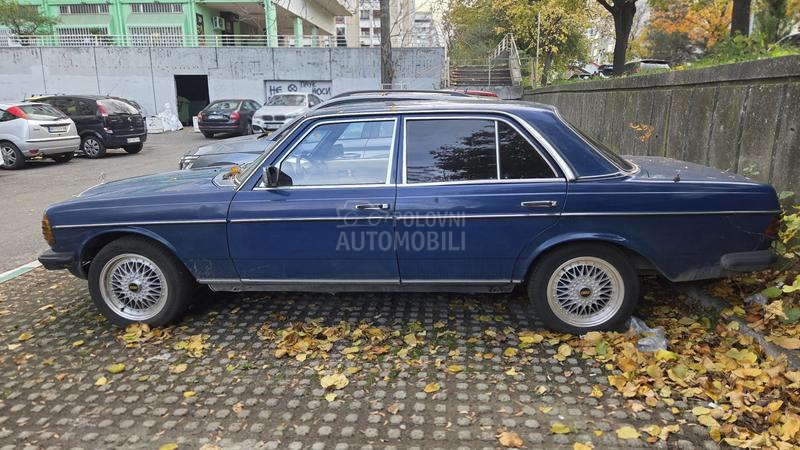 Mercedes Benz W123 240d