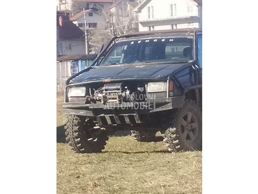 Jeep Grand Cherokee 5.2
