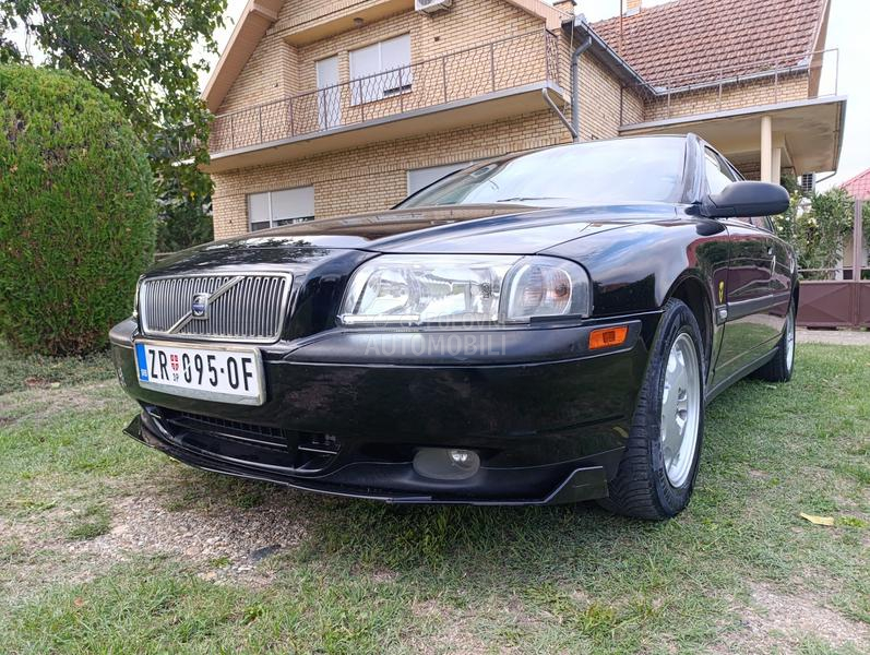 Volvo S80 