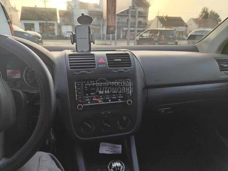 Volkswagen Golf 5 2.0 sdi