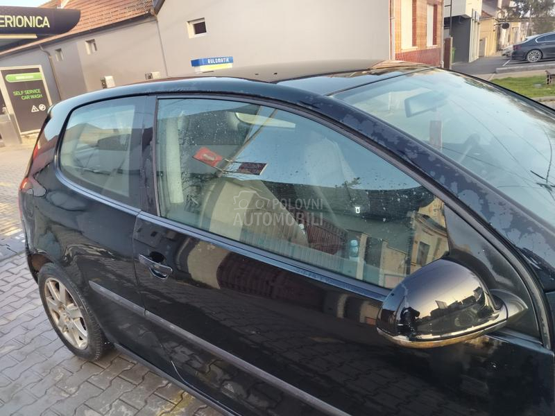 Volkswagen Golf 5 2.0 sdi
