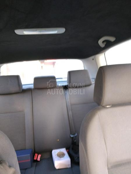 Volkswagen Golf 5 2.0 sdi