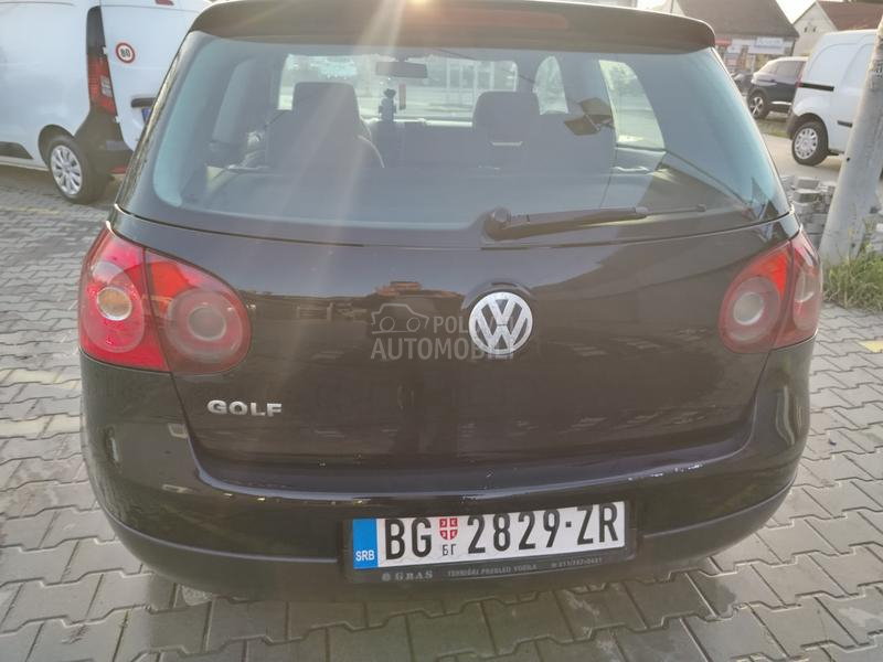 Volkswagen Golf 5 2.0 sdi