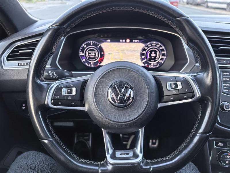 Volkswagen Tiguan R-line 4 motion