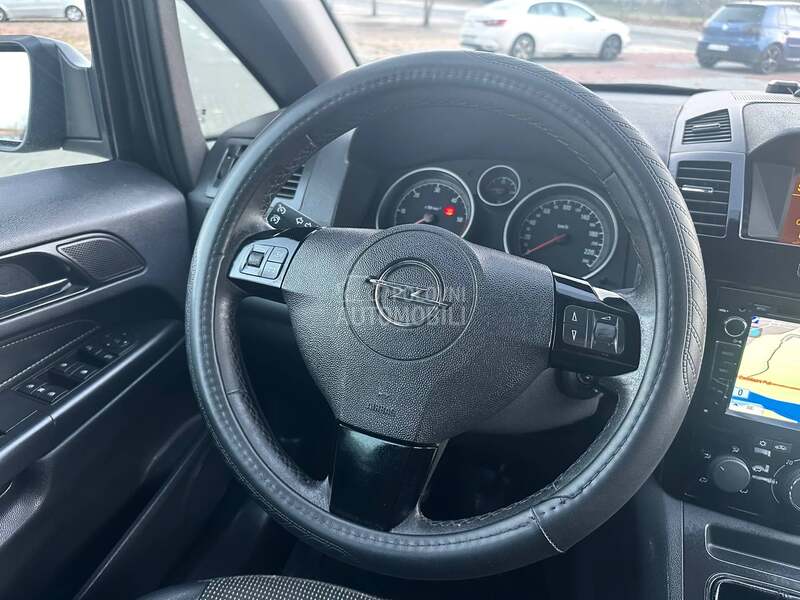 Opel Zafira RESTAJLING/COSMO/