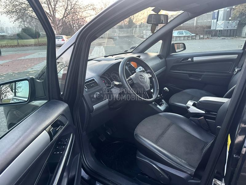 Opel Zafira RESTAJLING/COSMO/