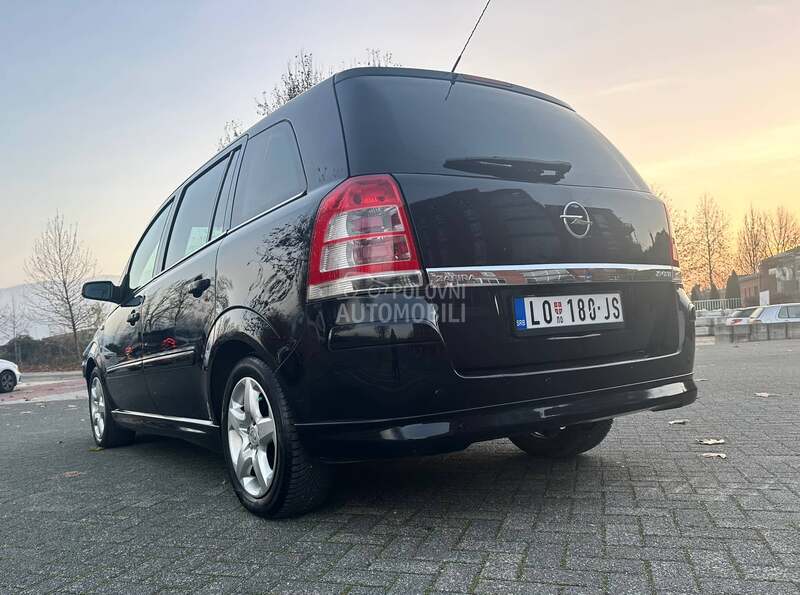 Opel Zafira RESTAJLING/COSMO/