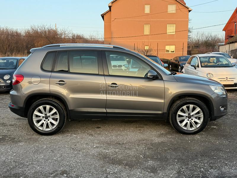 Volkswagen Tiguan 2.0 TDI NAVl SPORT