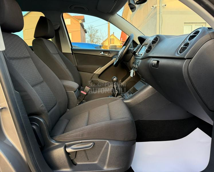 Volkswagen Tiguan 2.0 TDI NAVl SPORT