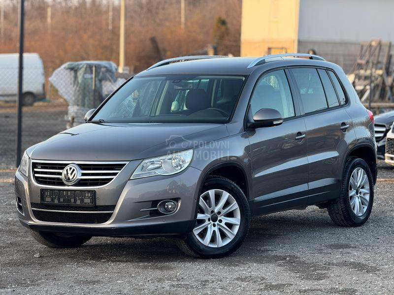 Volkswagen Tiguan 2.0 TDI NAVl SPORT