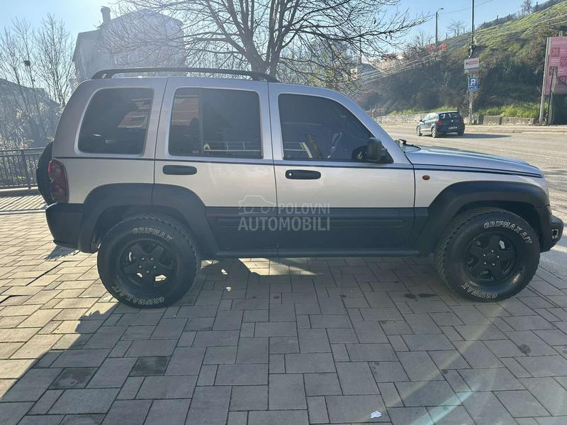 Jeep Liberty 