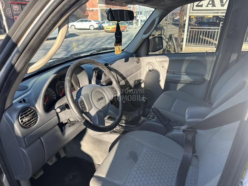 Jeep Liberty 