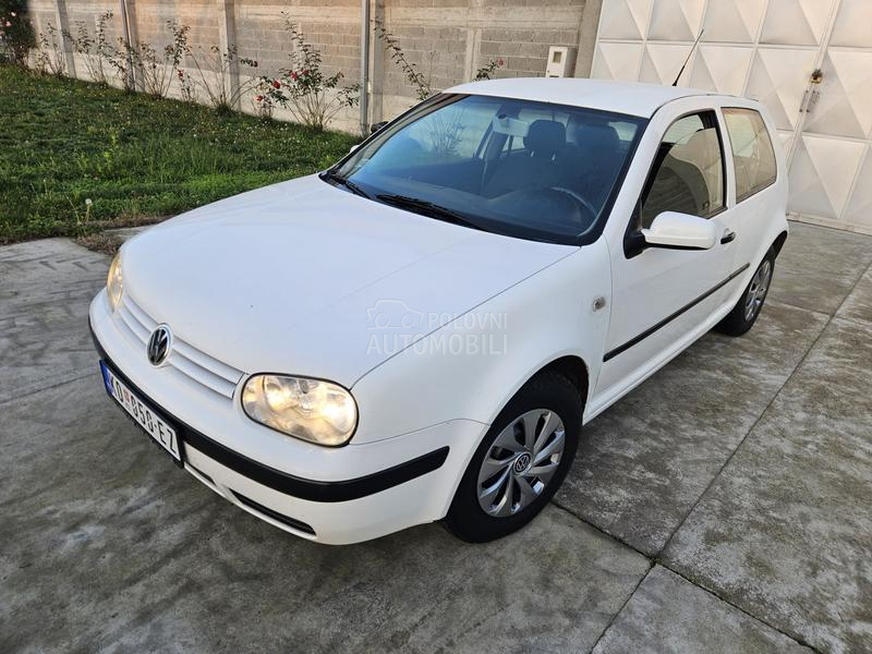 Volkswagen Golf 4 1.4 16V  REG TEK