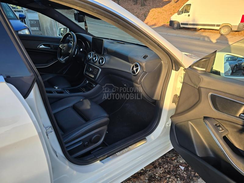 Mercedes Benz CLA 200 Shooting Brake AMG-Line 4MATIC CH