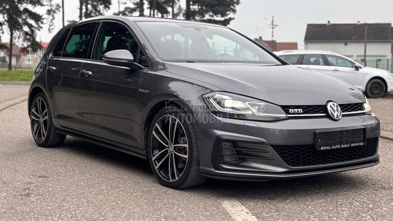 Volkswagen Golf 7 2.0GTD/DSG/Virt