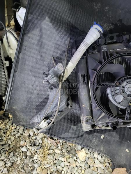 boca tečnosti za pranje šofe