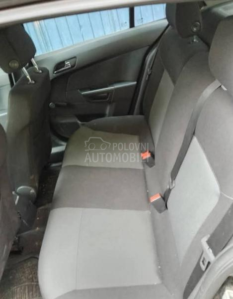 Opel Astra H 