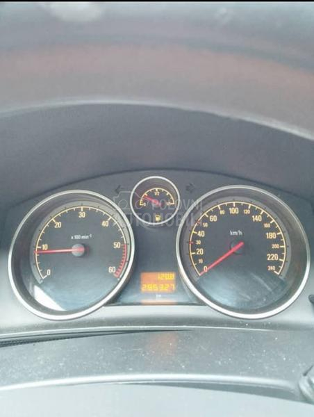 Opel Astra H 