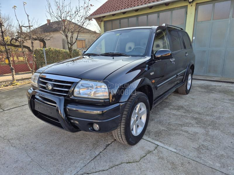 Suzuki Grand Vitara XL7