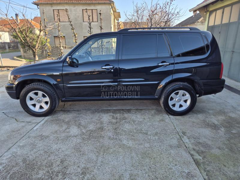 Suzuki Grand Vitara XL7