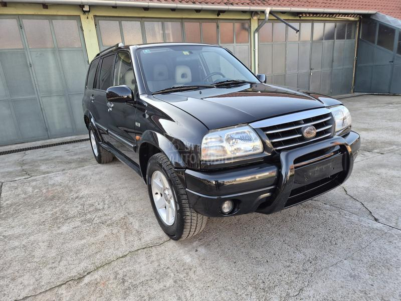 Suzuki Grand Vitara XL7