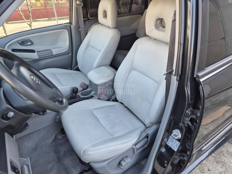 Suzuki Grand Vitara XL7