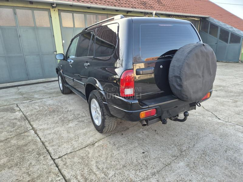 Suzuki Grand Vitara XL7