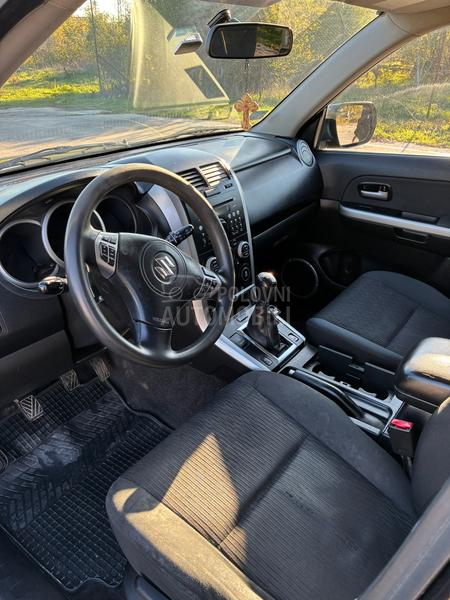 Suzuki Grand Vitara 2013